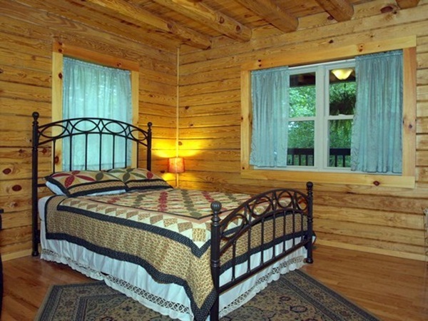 Pleasant Valley Cabins, Pleasant Valley Cabin #2 (photo #4)