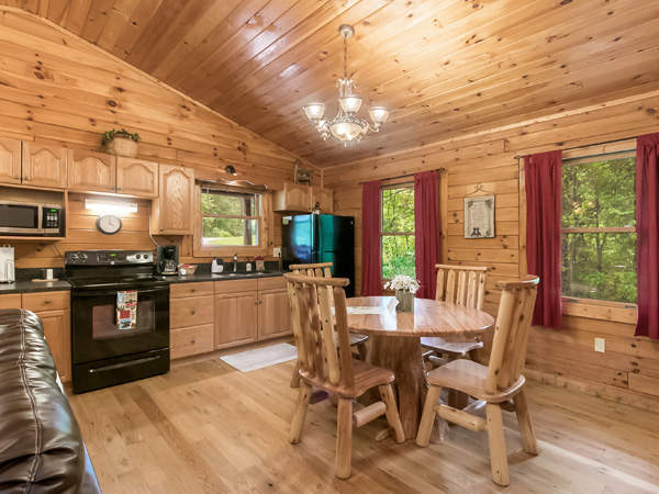 Cedar Grove Lodging, Deer Run (photo #4)