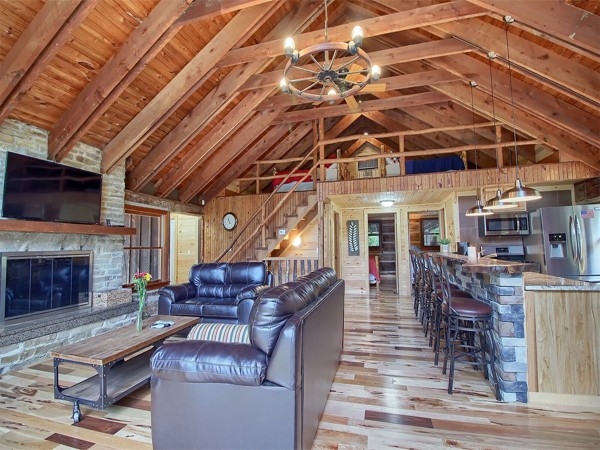 Hocking Hills Premier Cabins, High Point Lodge (photo #3)