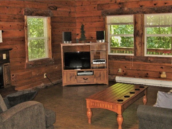 Chestnut Grove Cabins, Chestnut Grove Cabins #1 (photo #4)