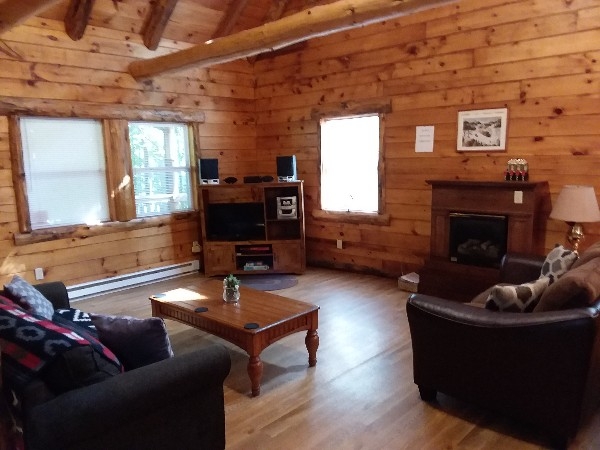 Chestnut Grove Cabins, Chestnut Grove Cabins #3 (photo #4)