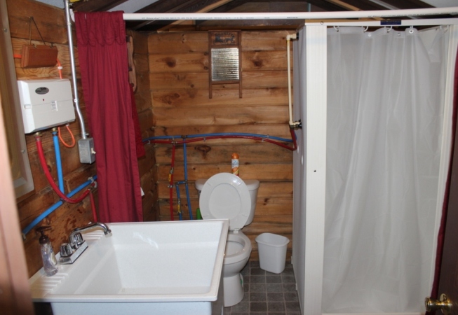 Hocking Hills Backwoods Retreat, Baby Bear Retreat (photo #4)