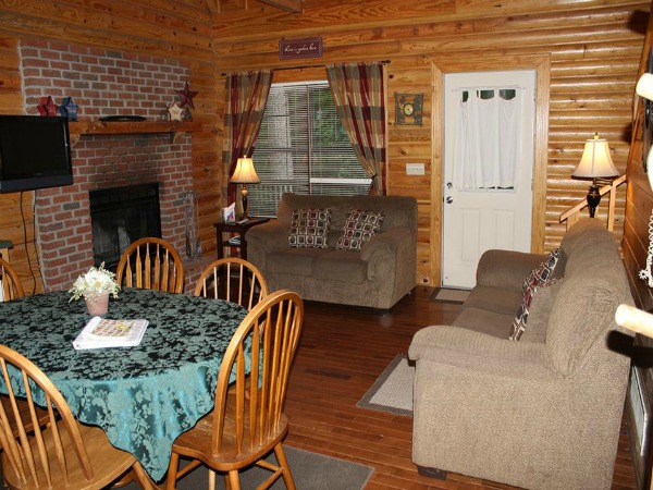 Valley View Cabins, Lincoln (photo #3)