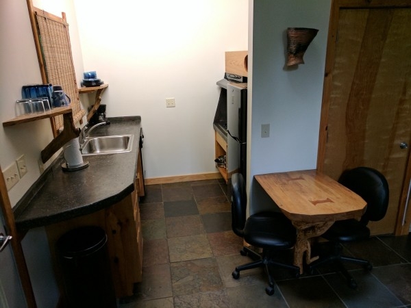 Studio in the Woods, The Cottage (photo #4)