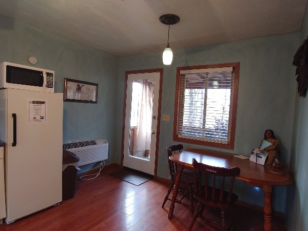 Colonel's Quarters, Cherokee Way (photo #4)