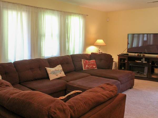 1st Choice Cabin Rentals, Laurel Run Cottage (photo #3)