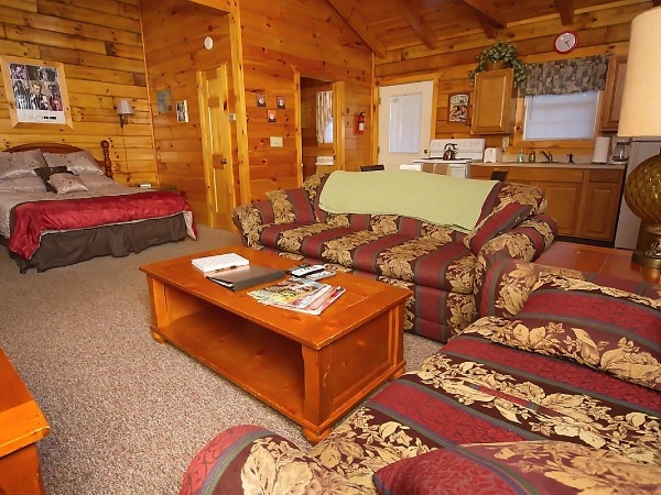 High Rock Hideaways, Yesteryear (photo #3)