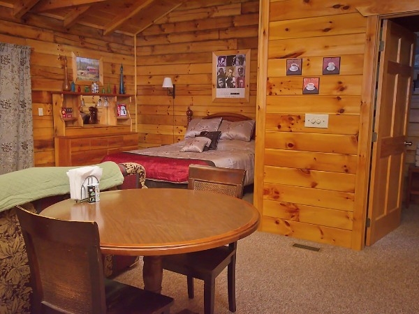 High Rock Hideaways, Yesteryear (photo #4)