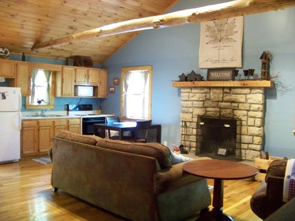 hocking hills cabins for 2
