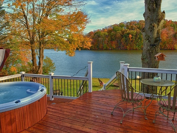 Eagle View Lake House Hocking Hills Cottages And Cabins